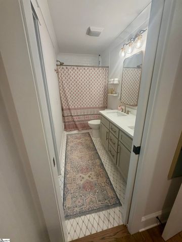 17 Pinehurst Drive, Greenville, SC 29609