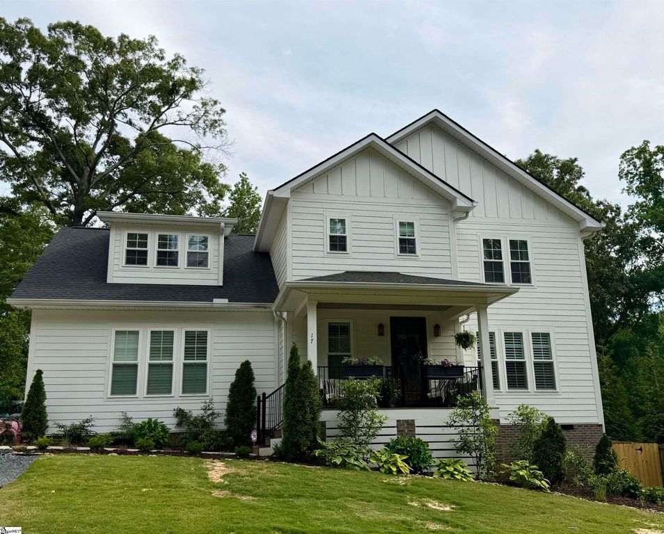 17 Pinehurst Drive, Greenville, SC 29609