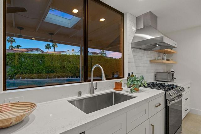 75370 Desert Valley Lane, Indian Wells, CA 92210