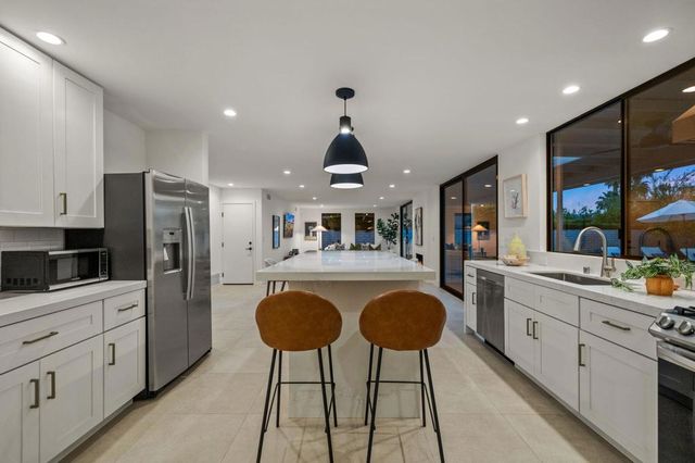 75370 Desert Valley Lane, Indian Wells, CA 92210