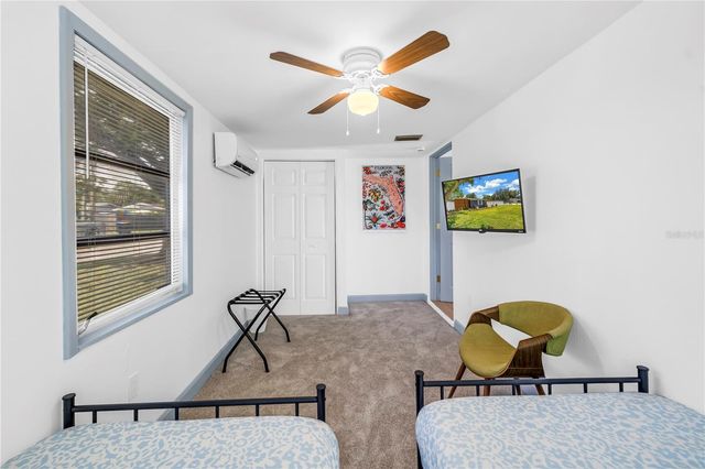 450 47TH STREET S, St Petersburg, FL 33711