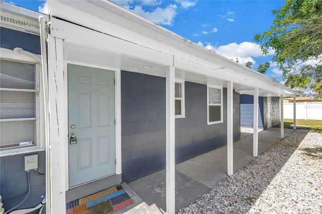 450 47TH STREET S, St Petersburg, FL 33711