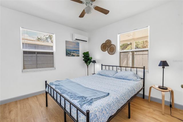 450 47TH STREET S, St Petersburg, FL 33711