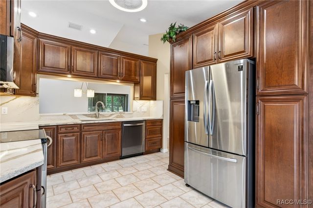 1603 N Foxboro Loop, Crystal River, FL 34429