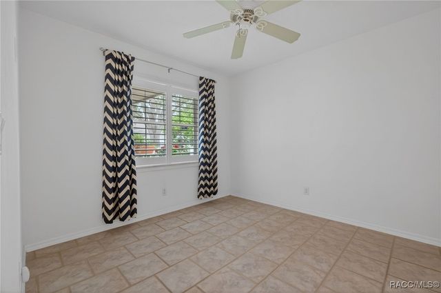 1603 N Foxboro Loop, Crystal River, FL 34429