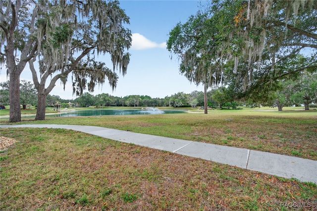 1603 N Foxboro Loop, Crystal River, FL 34429