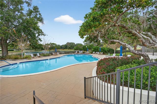 1603 N Foxboro Loop, Crystal River, FL 34429