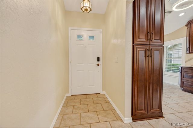 1603 N Foxboro Loop, Crystal River, FL 34429