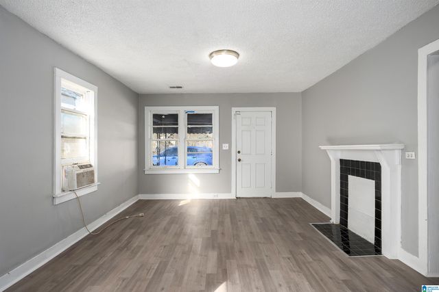 1825 18TH STREET, Birmingham, AL 35218