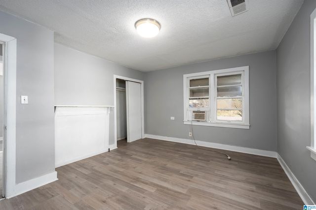 1825 18TH STREET, Birmingham, AL 35218