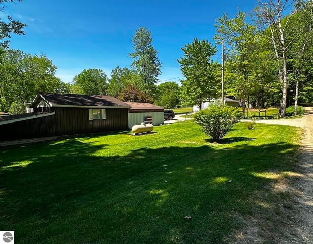 5778 Betty Lane, Barryton, MI 49305