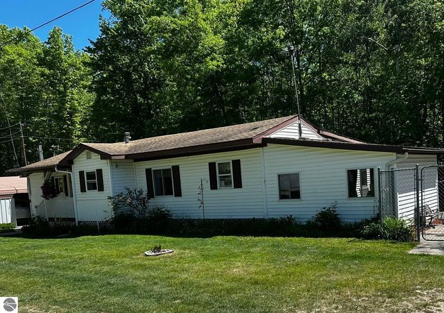 5778 Betty Lane, Barryton, MI 49305