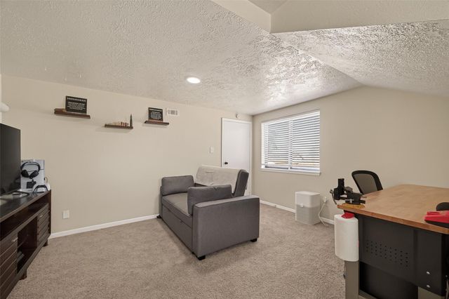 555 Shealy Street, Houston, TX 77598