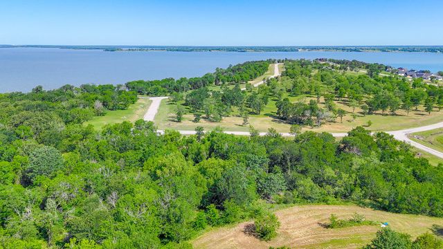 Lot 8 Diamond Point, Corsicana, TX 75109