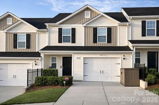5032 Zulli Lane, Charlotte, NC 28214