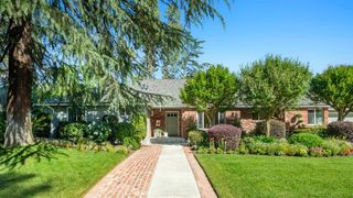 1218 W Tenaya Way, Fresno, CA 93711