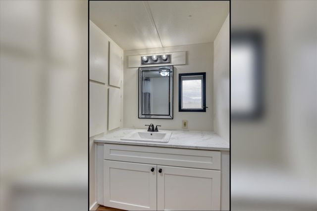 19625 E Wellesley Ave, Otis Orchards, WA 99027