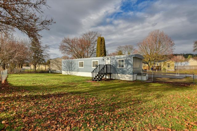 19625 E Wellesley Ave, Otis Orchards, WA 99027