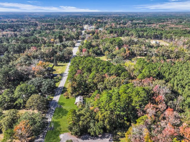 11575 Cottageville Highway, Cottageville, SC 29435