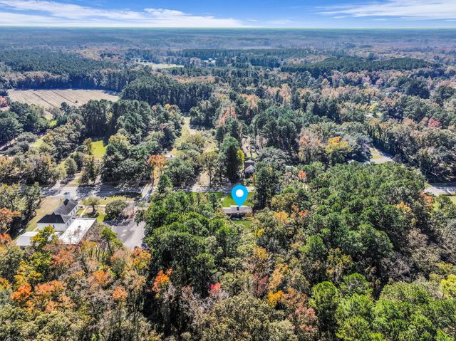 11575 Cottageville Highway, Cottageville, SC 29435