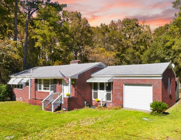 11575 Cottageville Highway, Cottageville, SC 29435