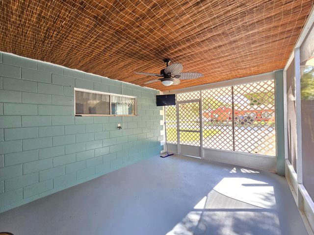 330 Barraclough Street, Fort Pierce, FL 34982