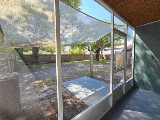 330 Barraclough Street, Fort Pierce, FL 34982