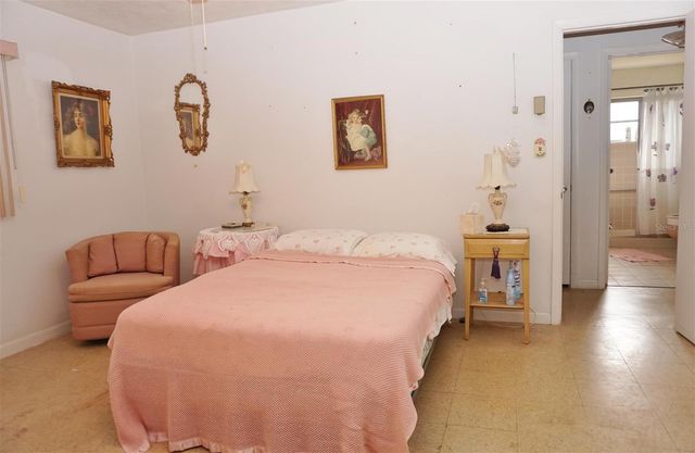 17 N DAVIS STREET, Beverly Hills, FL 34465