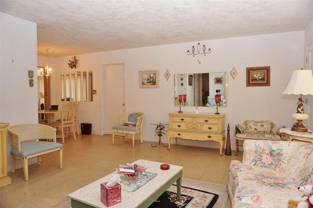 17 N DAVIS STREET, Beverly Hills, FL 34465