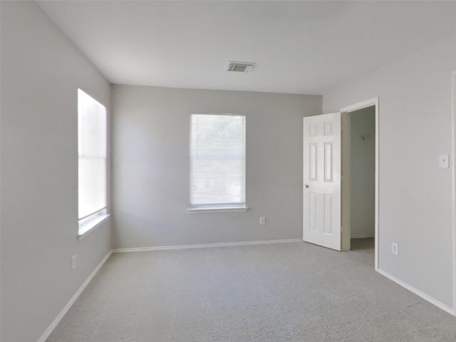 2642 Skyview Shadows Court, Houston, TX 77047