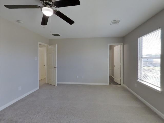 2642 Skyview Shadows Court, Houston, TX 77047