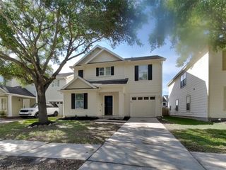 2642 Skyview Shadows Court, Houston, TX 77047