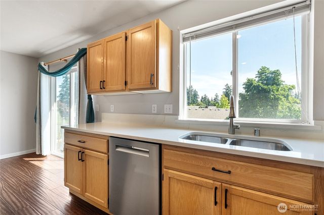 1132 Villanova Street NE, Olympia, WA 98516