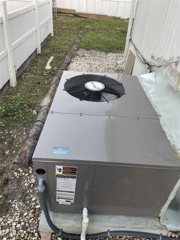 5580 SW 32nd Terrace, Fort Lauderdale, FL 33312