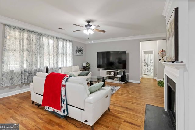 6101 Sparkling Cove Lane, Buford, GA 30518