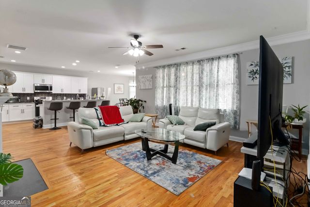 6101 Sparkling Cove Lane, Buford, GA 30518