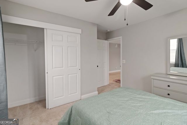 6101 Sparkling Cove Lane, Buford, GA 30518