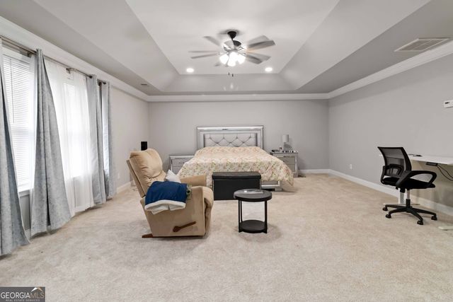 6101 Sparkling Cove Lane, Buford, GA 30518