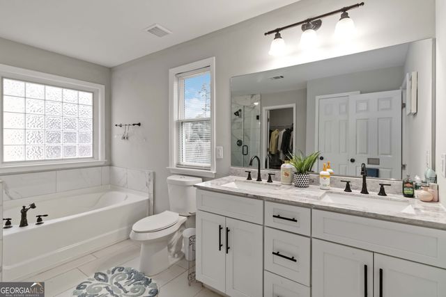 6101 Sparkling Cove Lane, Buford, GA 30518