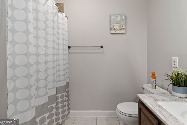 6101 Sparkling Cove Lane, Buford, GA 30518