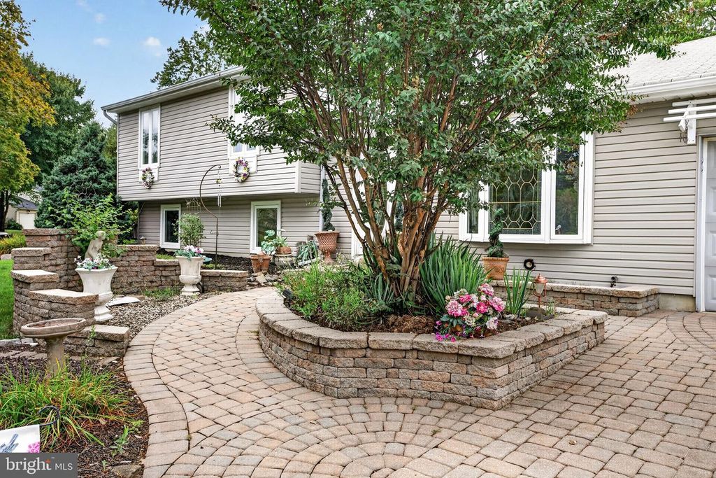 25 BRIGHTON DR, MARLTON, NJ 08053 — photo 3