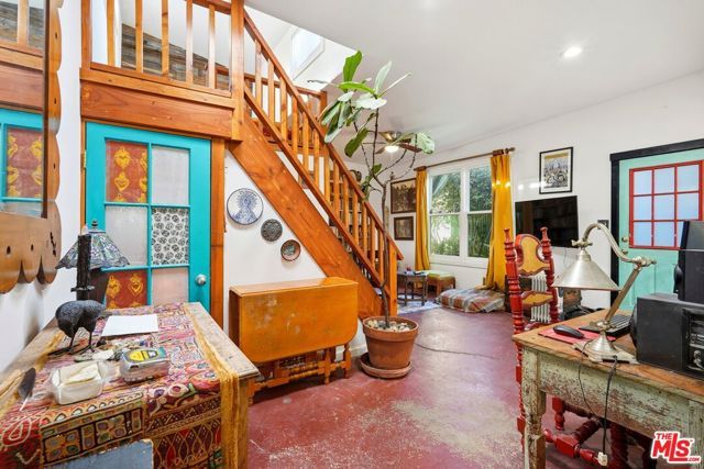 5371 Alhambra Avenue, Los Angeles, CA 90032