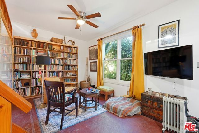 5371 Alhambra Avenue, Los Angeles, CA 90032