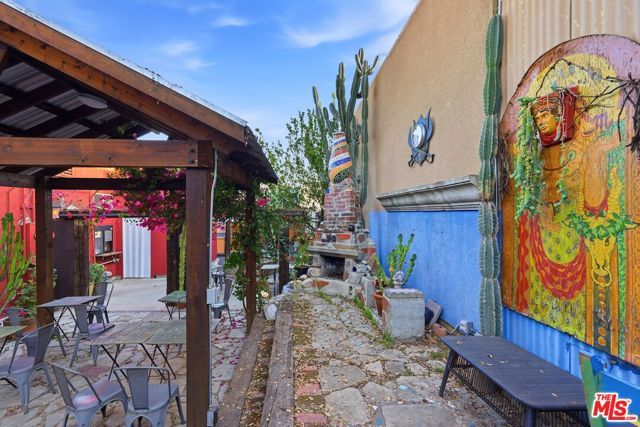 5371 Alhambra Avenue, Los Angeles, CA 90032