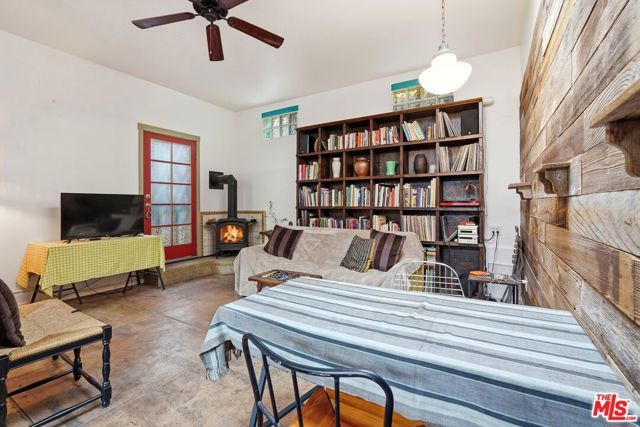 5371 Alhambra Avenue, Los Angeles, CA 90032