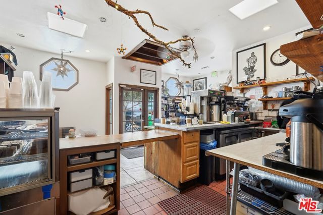 5371 Alhambra Avenue, Los Angeles, CA 90032