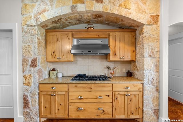 221 Cypress Estates, Ingram, TX 78025