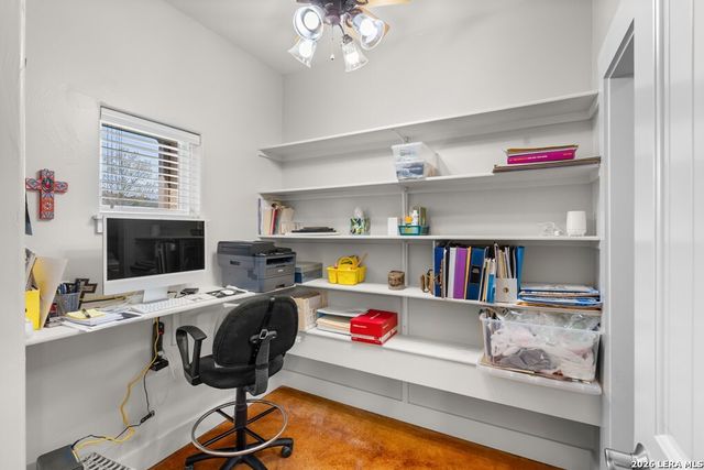 221 Cypress Estates, Ingram, TX 78025