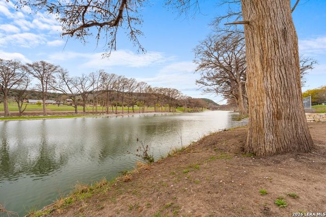 221 Cypress Estates, Ingram, TX 78025