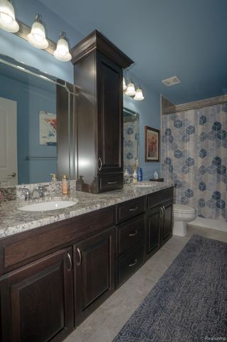17121 Chianti Court, Macomb Township, MI 48042